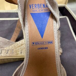 Verbenas Women's Tan Espadrilles
